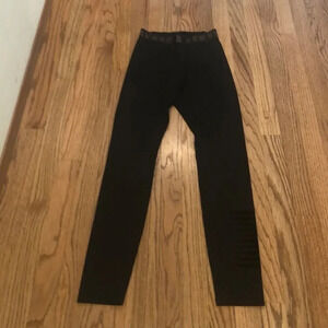 𝅺Savage x Fenty black leggings